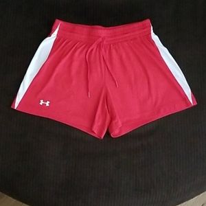Women's Under Armour red heat gear shorts